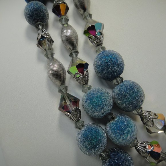 Vintage Fabiola Necklace Earrings Blue Sugar Frosted Beads AB Silver Tone - Picture 2 of 11